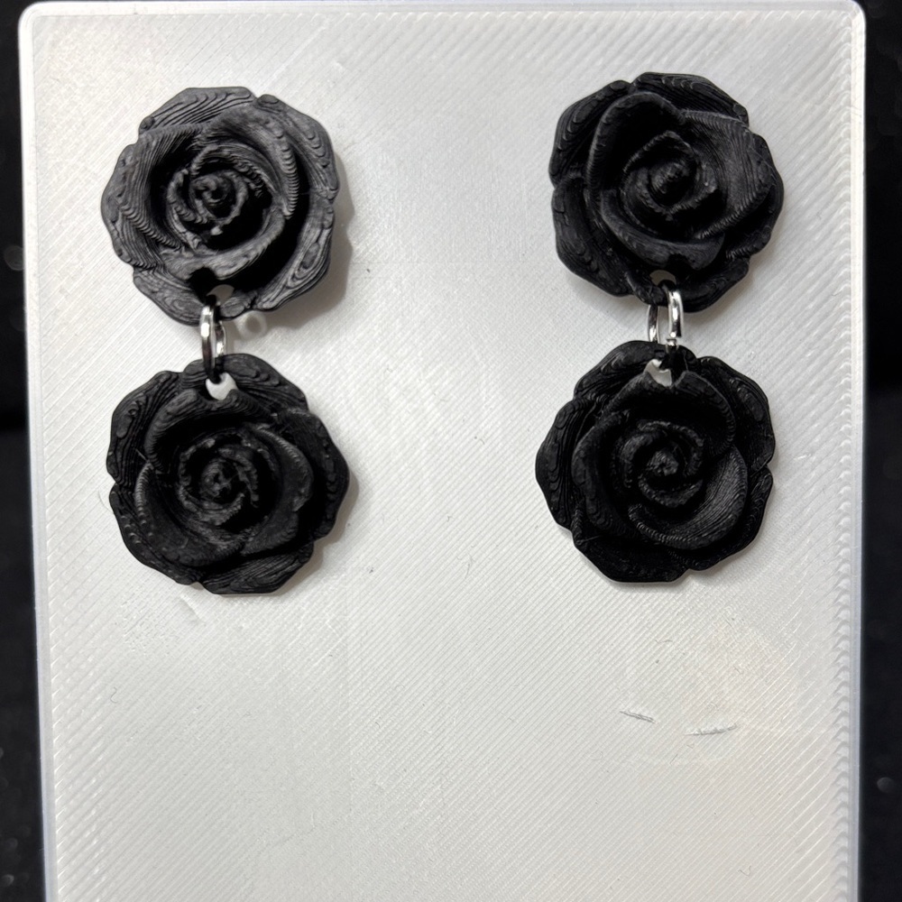 Black‎ Dangle Earrings